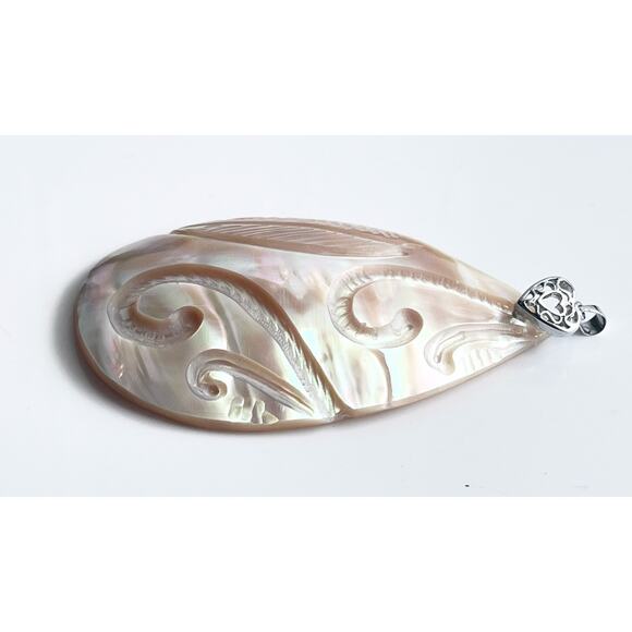 Mother Of Pearl SHELL PENDANT For Necklace LG 3.5" Teardrop 18K GF Silver Heart - Picture 3 of 5